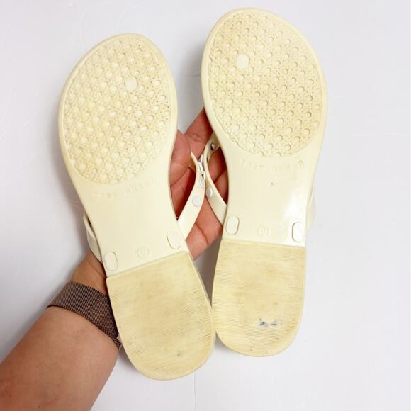 TORY BURCH WOMEN'S WHITE YELLOW STUDDED JELLY SANDALS SIZE 9 - Picture 7 of 7